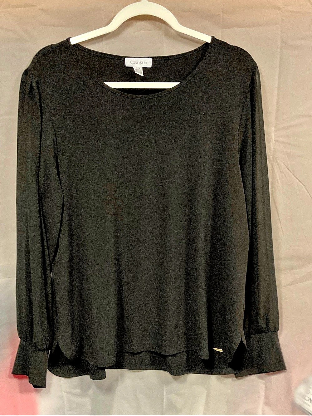 Calvin Klein Long Sleeve Blouse in Black Size large Like New